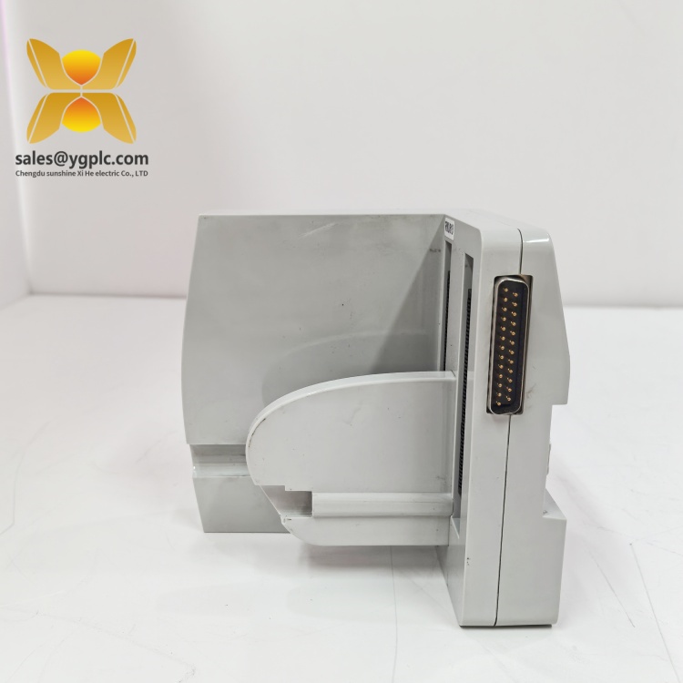 ABB_RMU610_2VAA008425R1